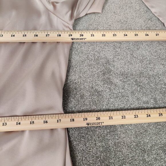 Chi Chi London Women's Dress Size 12 Champagne Crew Neck Elegant Prom Occasion - Picture 7 of 10